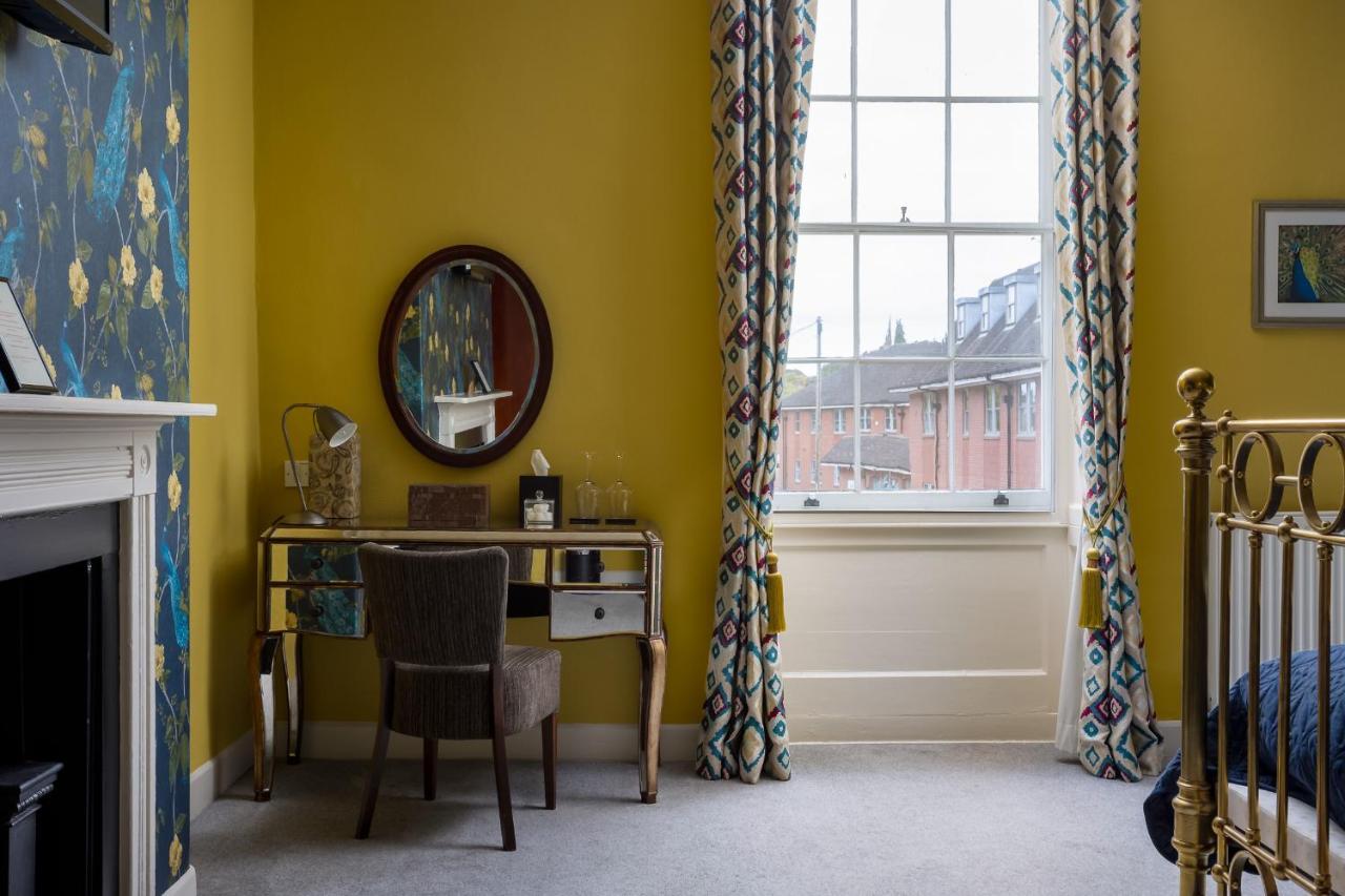 Bed and Breakfast St Johns House Личфилд Экстерьер фото