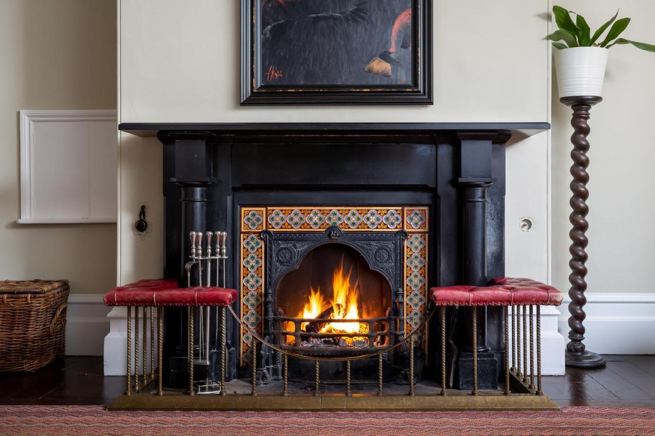 Bed and Breakfast St Johns House Личфилд Экстерьер фото